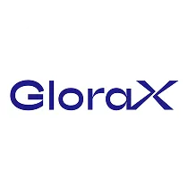 <p>
 <b>Расскажите, в чем ваша уникальная модель входа в новые регионы, позволяющая так быстро захватывать лидерские позиции? Планируете ли вы дальнейшее расширение географии на ближайшие 12-18 месяцев? Если да, будут ли это новые регионы или усиление присутствия в текущих? </b>
</p>
<p>
 <i>
	Мы тщательно подходим к выбору новых регионов. Анализируем потенциал территории и подбираем лучшие локации – как правило, на набережных, с уникальными видами и недалеко от центра города. Вход в регион мы начинаем со знакового проекта бизнес- или премиум-класса с выразительной архитектурой и продуманной средой. Это позволяет закрепить наш бренд и привлечь внимание. После этого запускаем проекты комфорт-класса, масштабируя присутствие и усиливая позиции. </i>
</p>
<p>
 <i>
	Мы нацелены как на выход в новые регионы, так и на расширение присутствия в текущих. Сегодня уже входим в топ-3 застройщиков по объёму строительства жилья в Нижнем Новгороде, Мурманске и Владивостоке и планируем развиваться дальше. </i>
</p>
<p>
 <br>
</p>
<p>
 <b>Какие механизмы позволяют вам наращивать бизнес и одновременно снижать долговую нагрузку в условиях высокой ключевой ставки?&nbsp;</b><br>
 <b>
	Насколько текущая структура вашего долга и планы по привлечению финансирования через IPO готовы поддерживать ваши амбиции роста без риска для финансовой стабильности?&nbsp;</b>
</p>
<p>
 <i>Несмотря на активное развитие, мы сохраняем взвешенный подход к финансированию: часто приобретаем земельные участки без градостроительной документации и по модели «квадратные метры вместо денег» или участвуем только в стратегически выгодных M&amp;A сделках, как, например, приобретение ГК «Жилкапинвест» этим летом.</i>
</p>
<p>
 <i>Привлечение средств через IPO позволит нам продолжить активное масштабирование без существенного давления на долговую нагрузку. Мы видим, что сейчас наиболее благоприятный момент для расширения — рынок предлагает интересные активы с дисконтом, а потенциал роста велик.</i>
</p>
<p>
 <br>
</p>
<p>
 <b>
	В случае проведения IPO, как вы будете поддерживать имидж позитивной инвестиционной истории, когда всё больше публичных девелоперов тяготятся своего статуса?</b>
</p>
<p>
 <i>Последние годы мы планомерно выстраивали процессы и готовили компанию к выходу на биржу. Сейчас, по нашему мнению, наступает подходящий момент: уже начался долгосрочный цикл снижения ключевой ставки, мы ожидаем постепенную активизацию как фондового рынка, так и рынка первичной недвижимости. Отметим, что текущий портфель проектов может обеспечить до 1 трлн руб. выручки даже без учёта новых приобретений. Все это в совокупности позволит нам с самого выхода создать позитивную инвестиционную историю, выстроить долгосрочные доверительные отношения с инвесторами и обеспечить рост стоимости бизнеса и стабильную прибыль для инвесторов.</i>
</p>